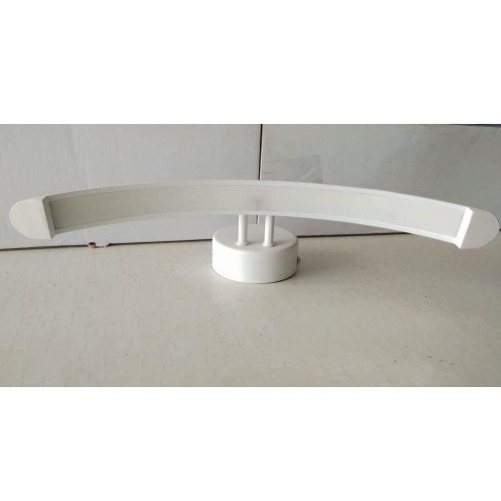 6 Watt Curve Mirror - Warm White